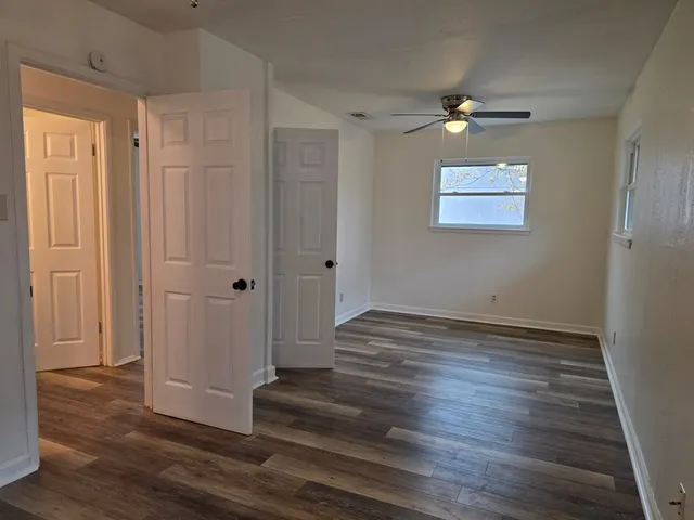 $2,100 | 221 Miller Street, Kerrville, TX 78028