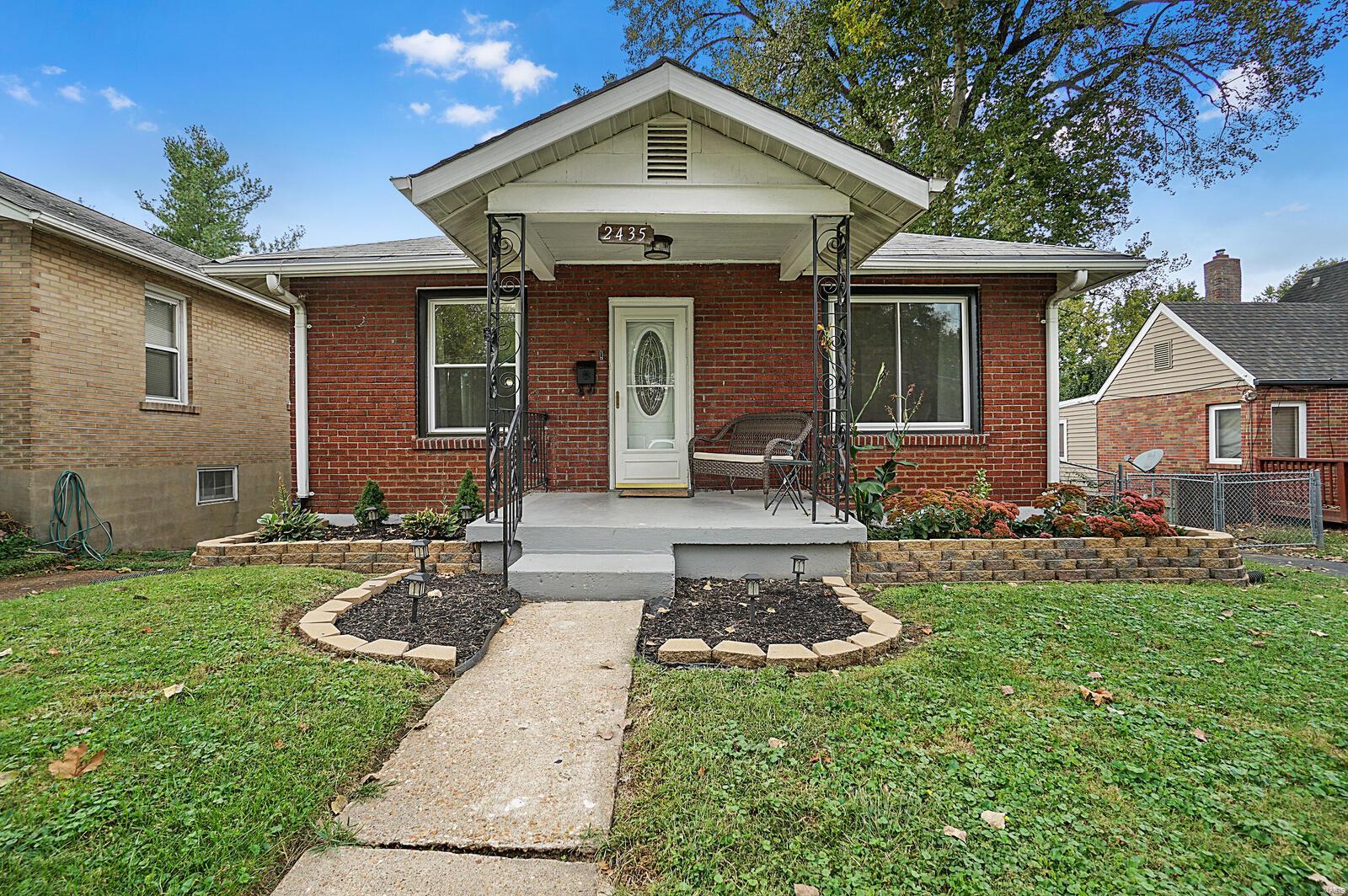 2435 Walton Road St. Louis, MO 63114 - Photo 1 of 26 Gallery Image 1