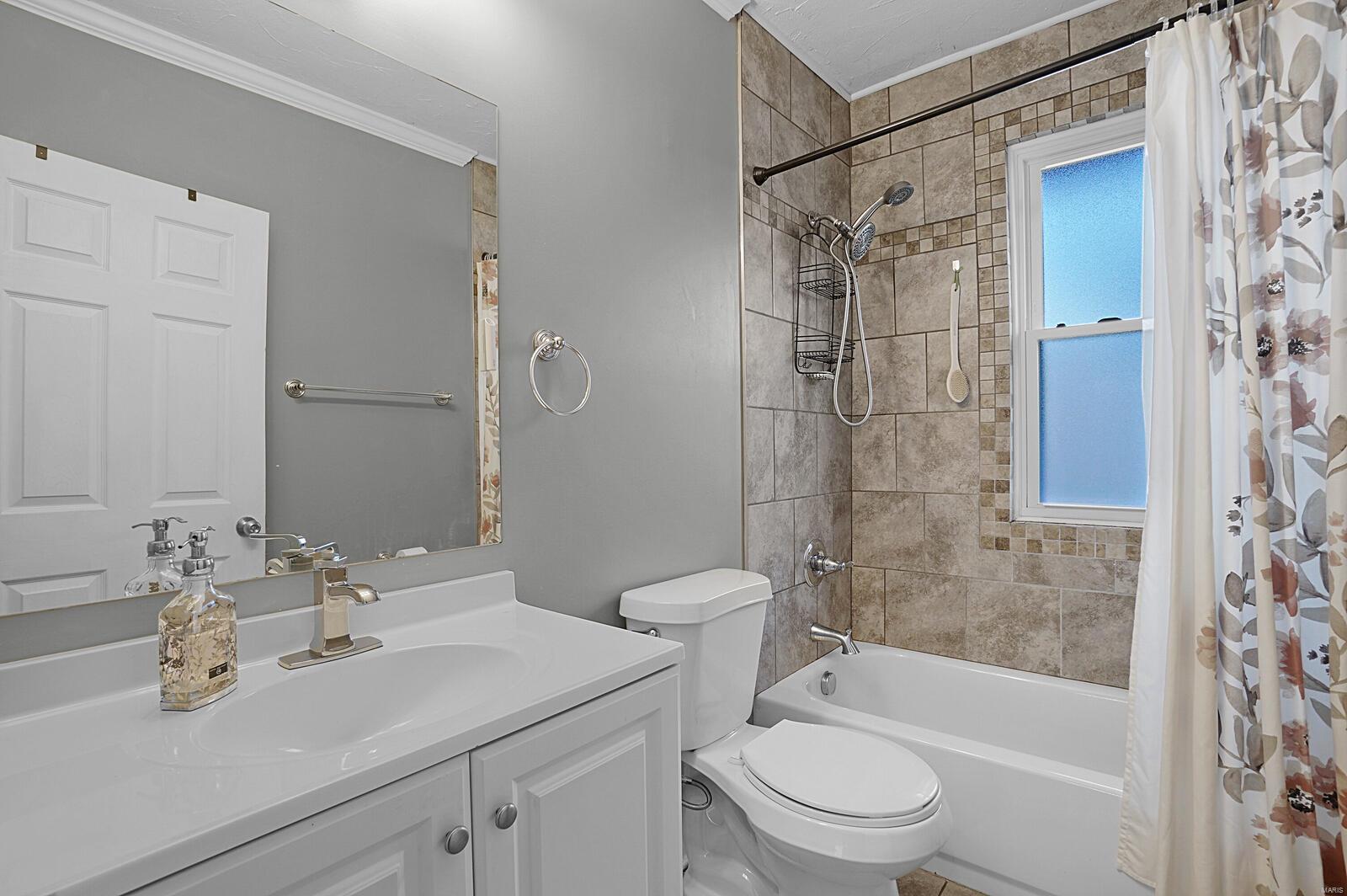 2435 Walton Road St. Louis, MO 63114 - Photo 11 of 26 Gallery Image 11