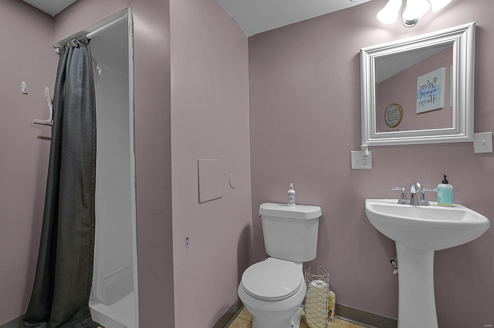 2435 Walton Road St. Louis, MO 63114 - Photo 17 of 26 Gallery Image 17