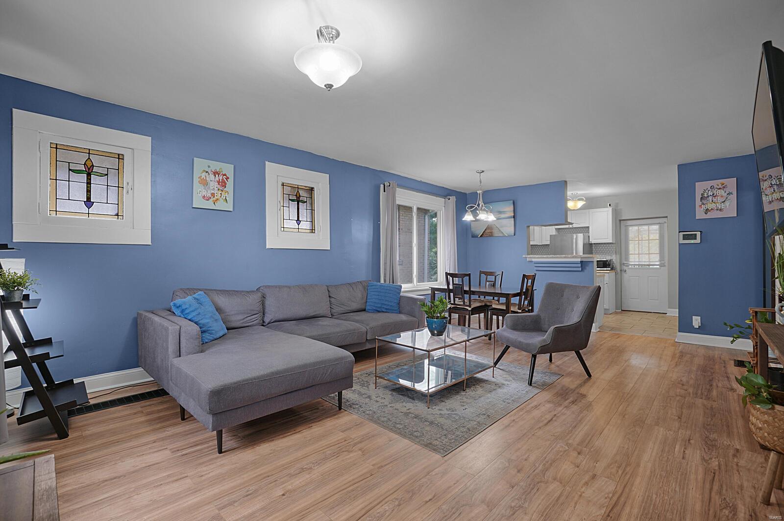 2435 Walton Road St. Louis, MO 63114 - Photo 3 of 26 Gallery Image 3