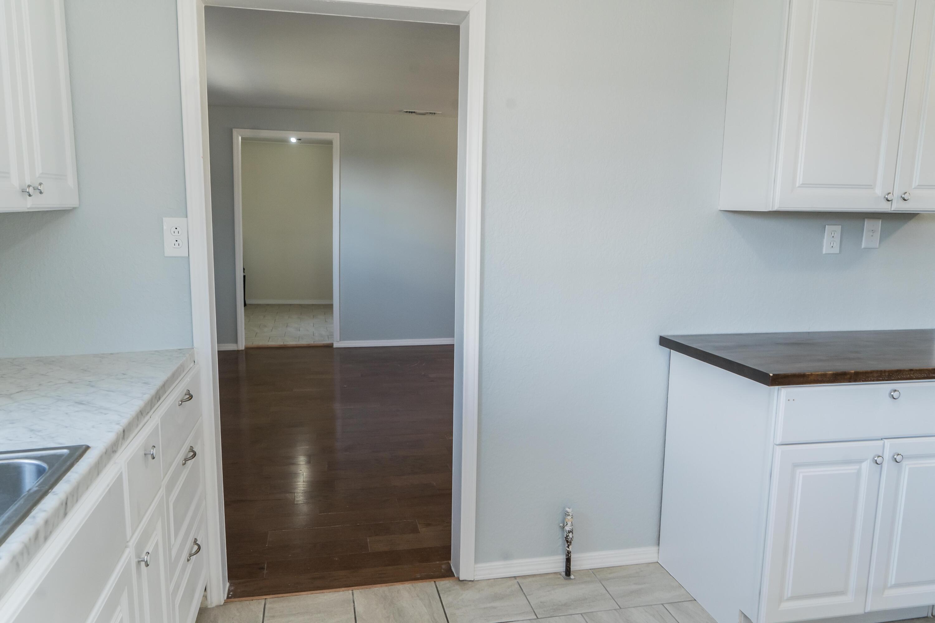 402 East 9th Plainview, TX 79072 - Photo 16 of 41 _LPC7443