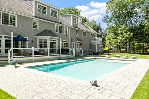 $2,095,000 | 24 Thornberry Lane, Sudbury, MA 01776