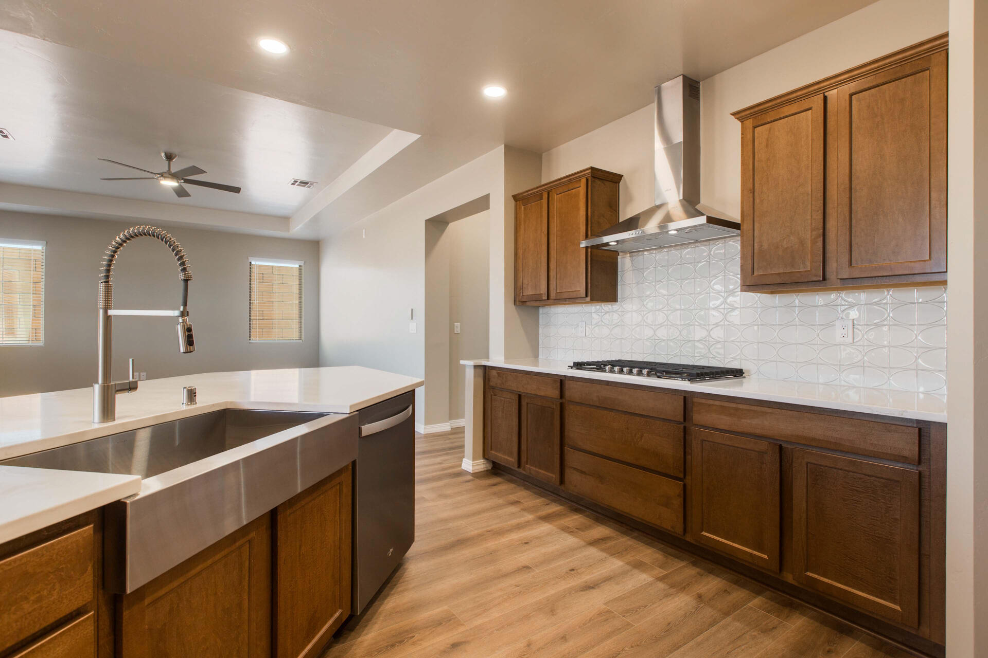 6929 Archer Road Northeast Rio Rancho, NM 87144 - Photo 8 of 27 Gallery Image 8