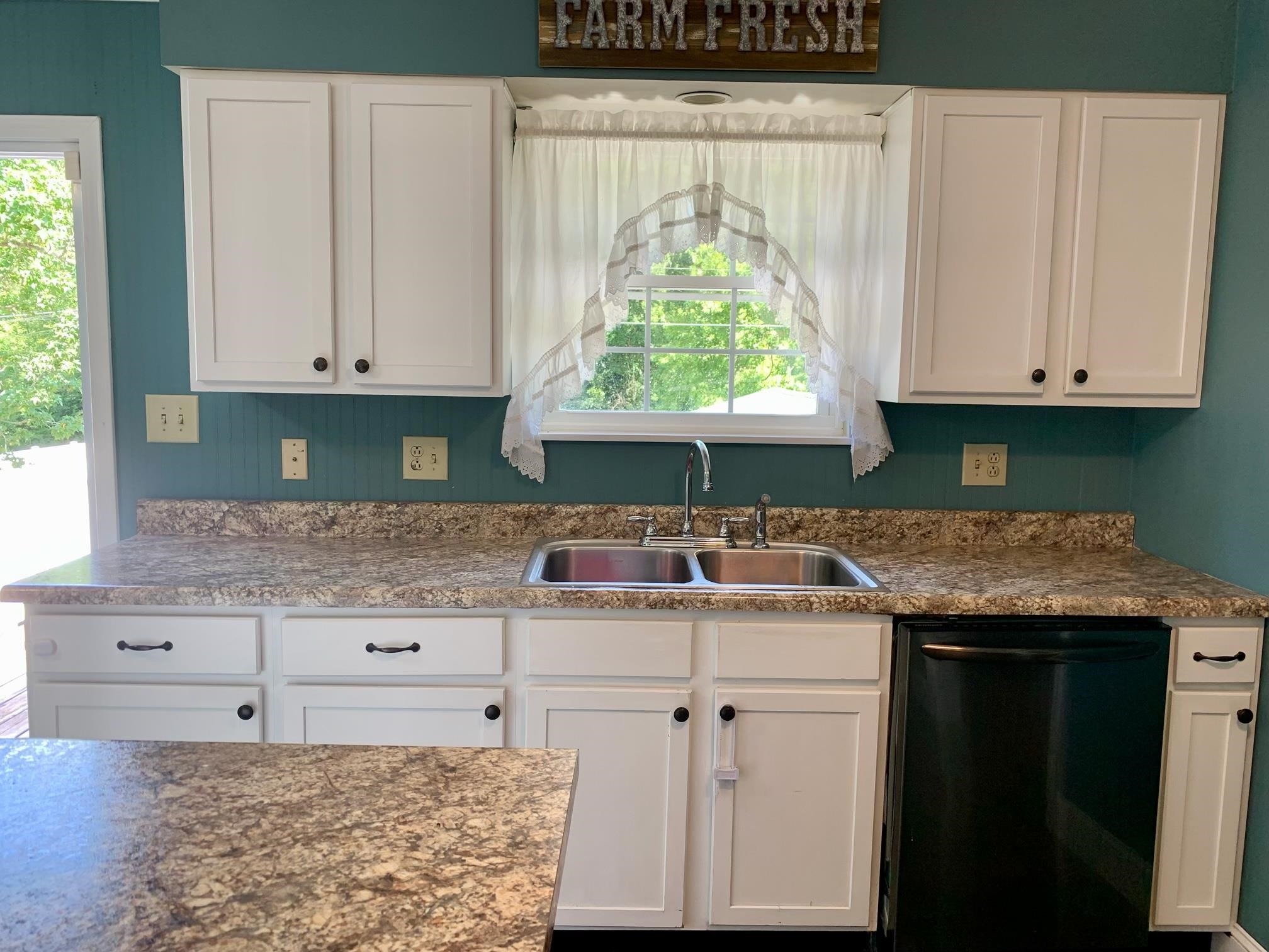 210 Johnson Street Grayson, KY 41143 - Photo 7 of 20