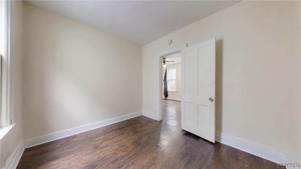 477 Riley Street Buffalo, NY 14208 - Photo 14 of 32