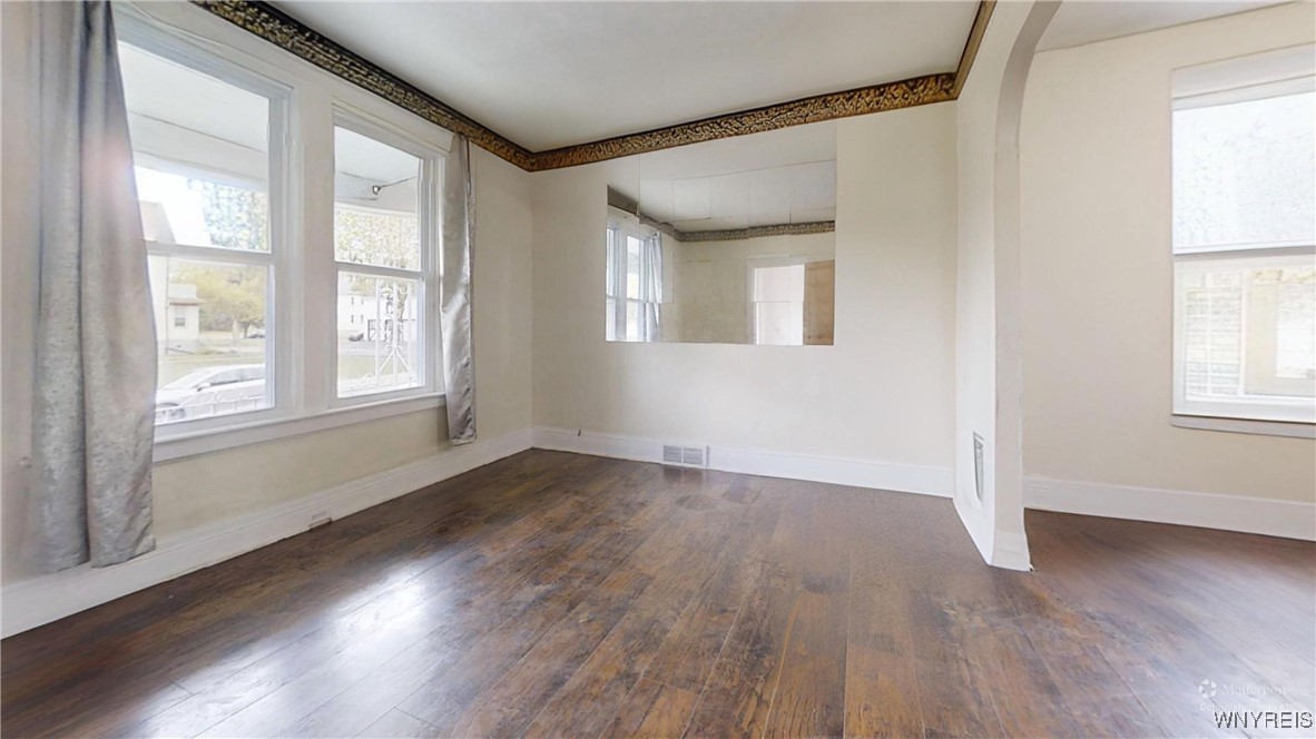 477 Riley Street Buffalo, NY 14208 - Photo 16 of 32