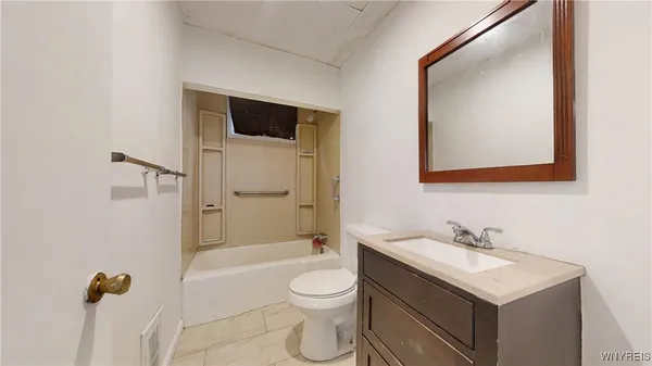 $189,900 | 477 Riley Street, Buffalo, NY 14208