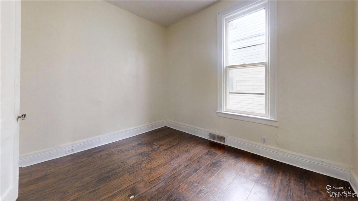 477 Riley Street Buffalo, NY 14208 - Photo 6 of 32