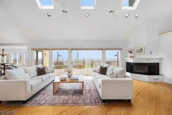 $2,677,777 | 1531 Coles Avenue, Mountainside, NJ 07092
