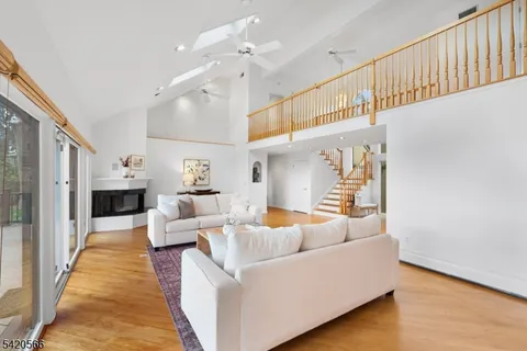 $2,677,777 | 1531 Coles Avenue, Mountainside, NJ 07092