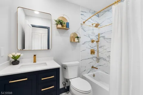 $2,677,777 | 1531 Coles Avenue, Mountainside, NJ 07092