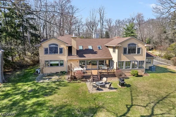 $2,677,777 | 1531 Coles Avenue, Mountainside, NJ 07092