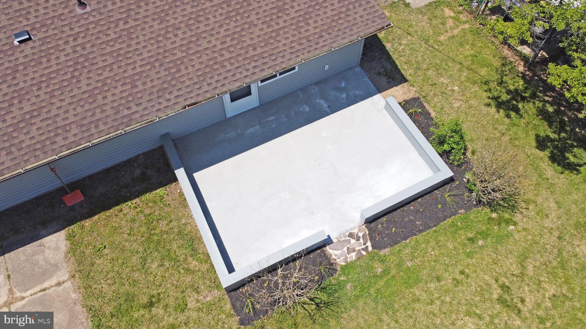 67 Mercer Drive Newark, DE 19713 - Photo 41 of 44 Patio