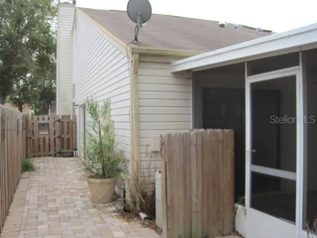 a view of a back yard of the house