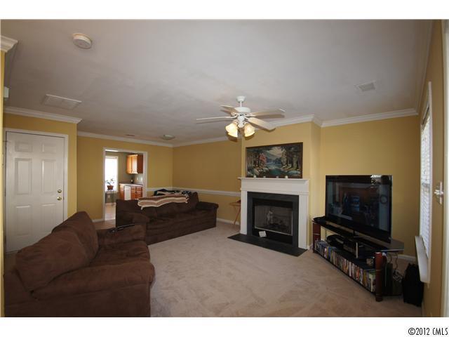 17349 Villanova Road, Unit 92 Huntersville, NC 28078 - Photo 2 of 7 Gallery Image 2