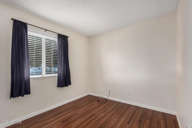 $1,995 | 2323 East Kathleen Road, Phoenix, AZ 85022