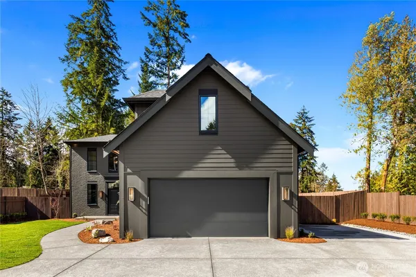 $1,799,800 | 601 Chris David Drive, Steilacoom, WA 98388