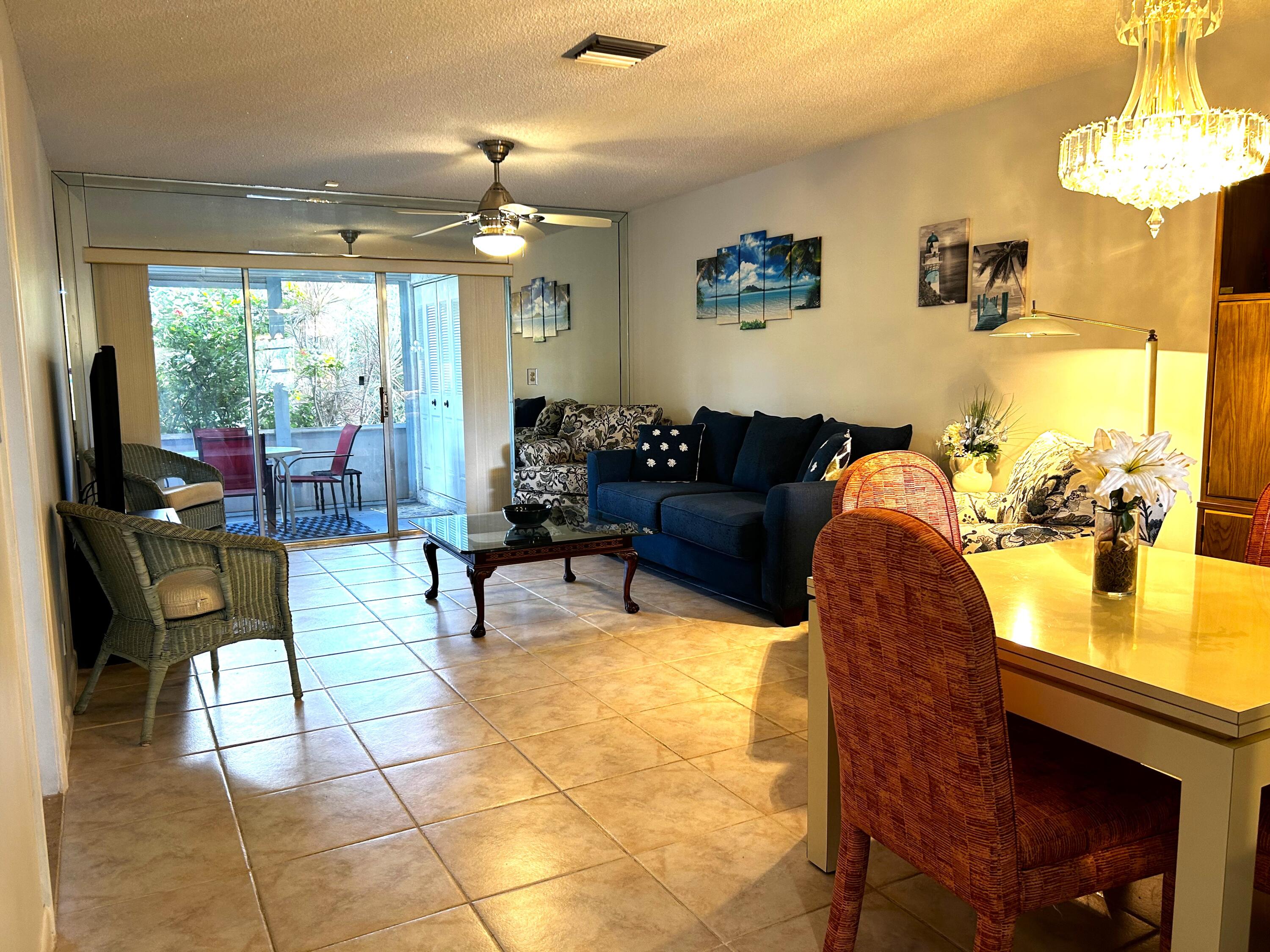 5200 Privet Place, Unit C Delray Beach, FL 33484 - Photo 17 of 27 5200 privet LIVING AREA 1