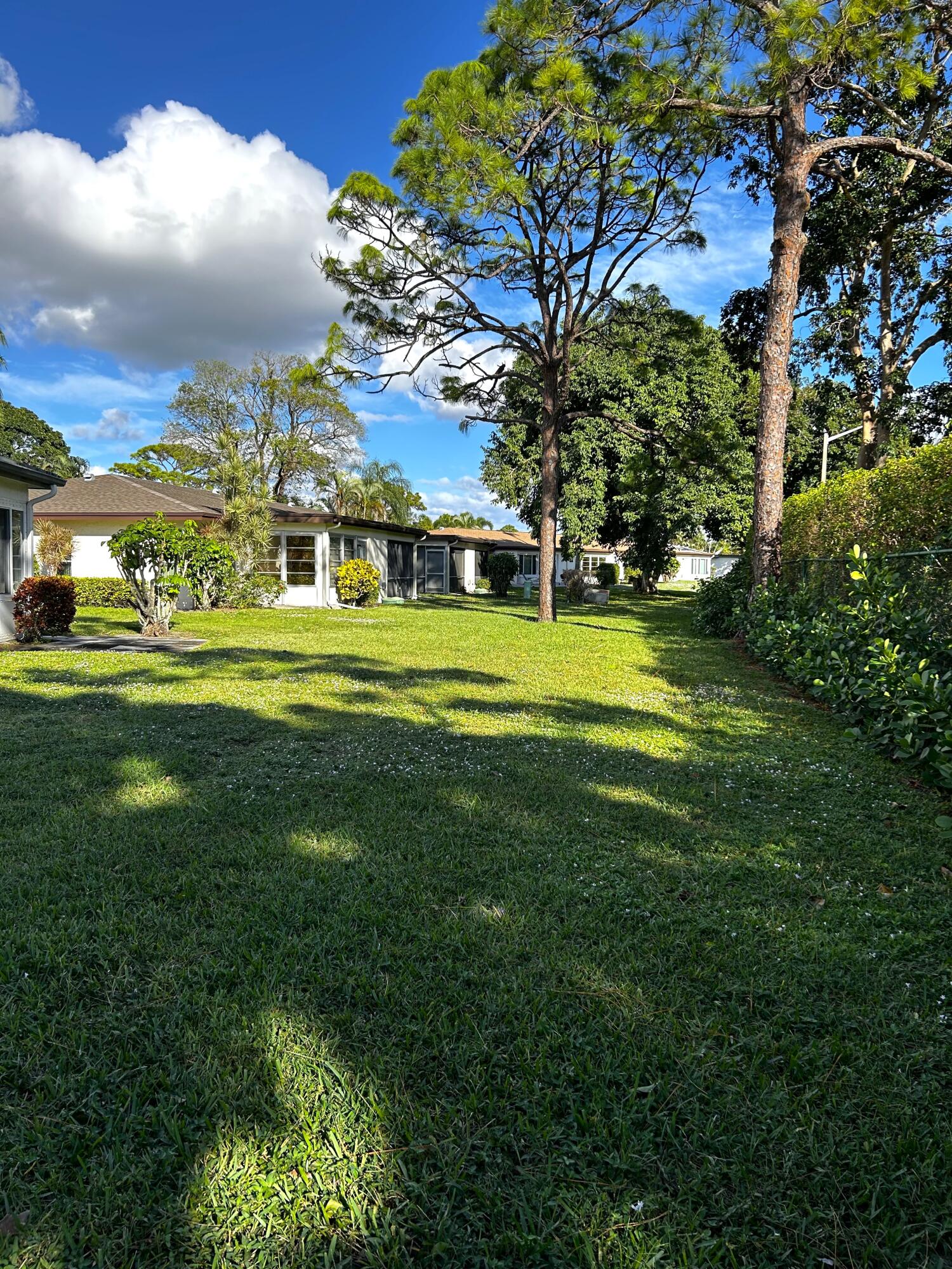 5200 Privet Place, Unit C Delray Beach, FL 33484 - Photo 23 of 27 5200 PRIVET PLS OUTDOOR BACKYARD 3