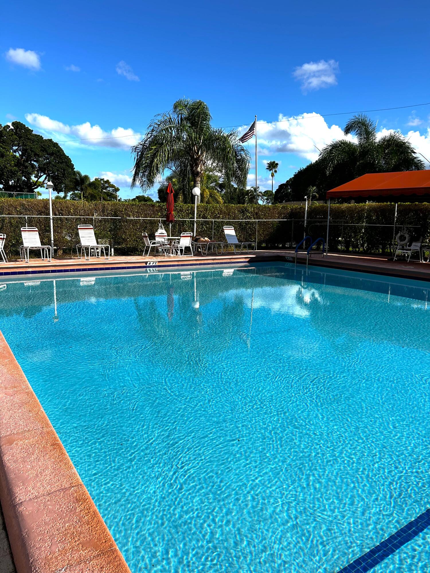 5200 Privet Place, Unit C Delray Beach, FL 33484 - Photo 25 of 27 BRIGEVIEW COMMUNITY POOL