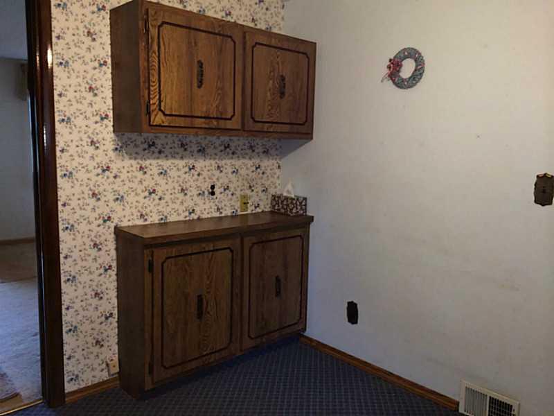 2255 Walters Road Allison Park, PA 15101 - Photo 10 of 25 Kitchen. Extra cabinets space and room for table and chairs.