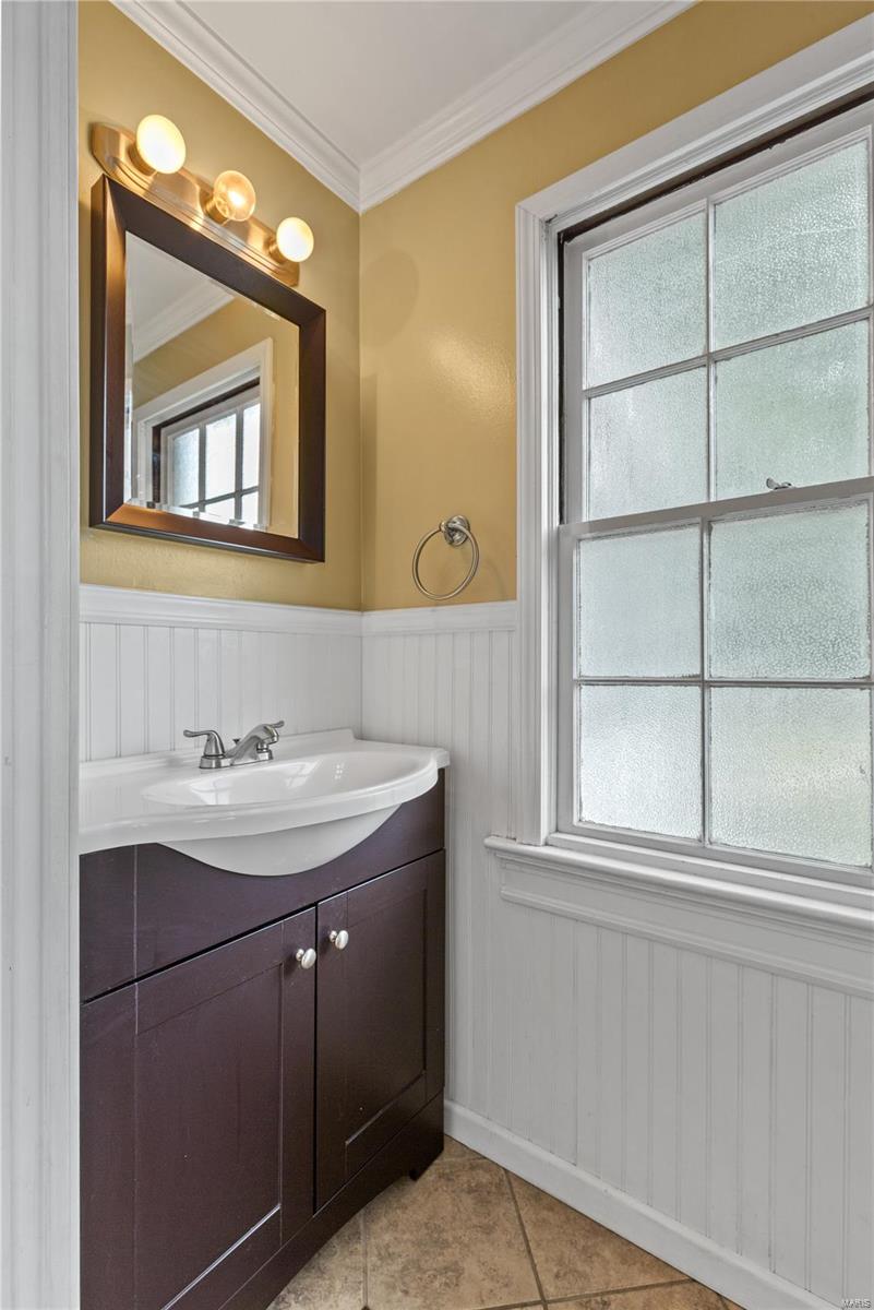 2400 Brown Road St. Louis, MO 63114 - Photo 16 of 29 Gallery Image 16
