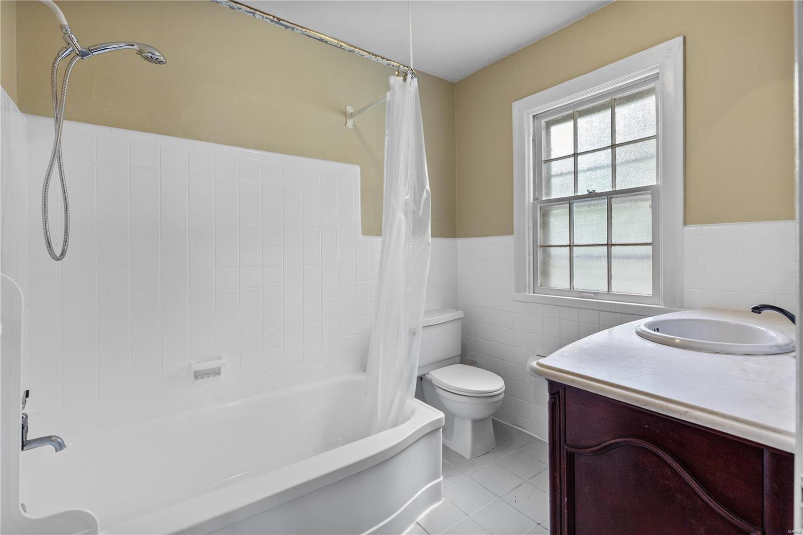 2400 Brown Road St. Louis, MO 63114 - Photo 17 of 29 Gallery Image 17