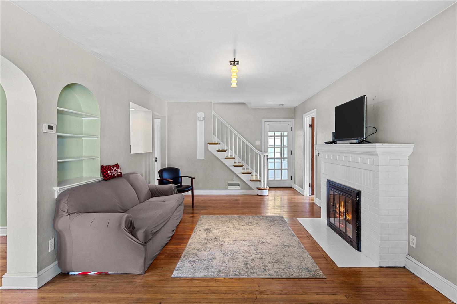 2400 Brown Road St. Louis, MO 63114 - Photo 3 of 29 Gallery Image 3