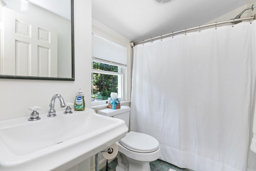 71 Silver Hill Road Weston, MA 02493 - Photo 30 of 40 Gallery Image 30