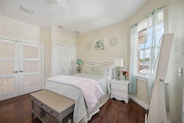 $525,000 | 1621 Dr Martin Luther King Way, Sarasota, FL 34234
