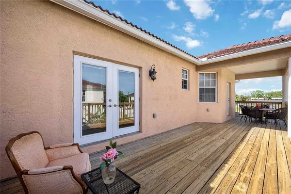 $525,000 | 1621 Dr Martin Luther King Way, Sarasota, FL 34234