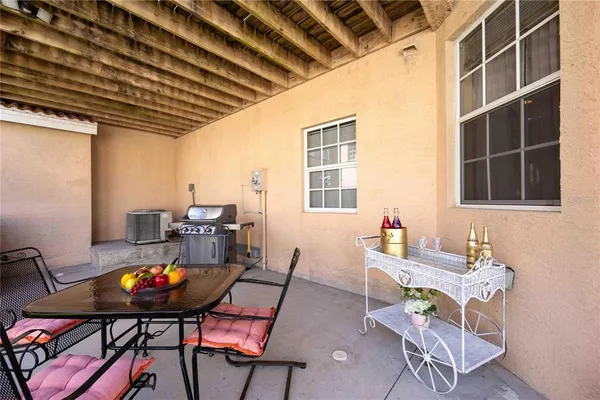 $525,000 | 1621 Dr Martin Luther King Way, Sarasota, FL 34234