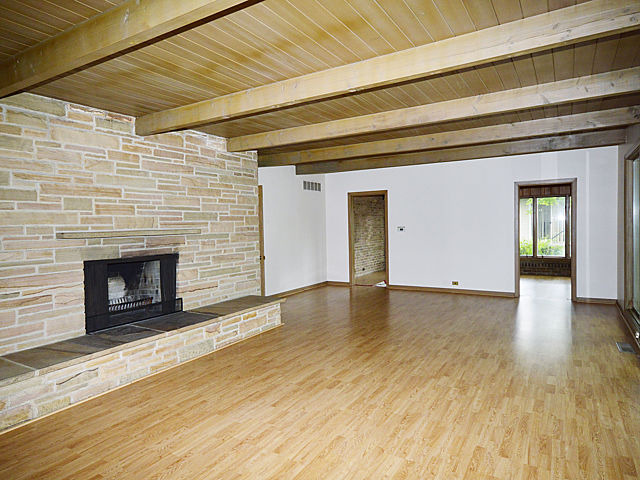 810 Redbud Lane Wilmette, IL 60091 - Photo 3 of 14