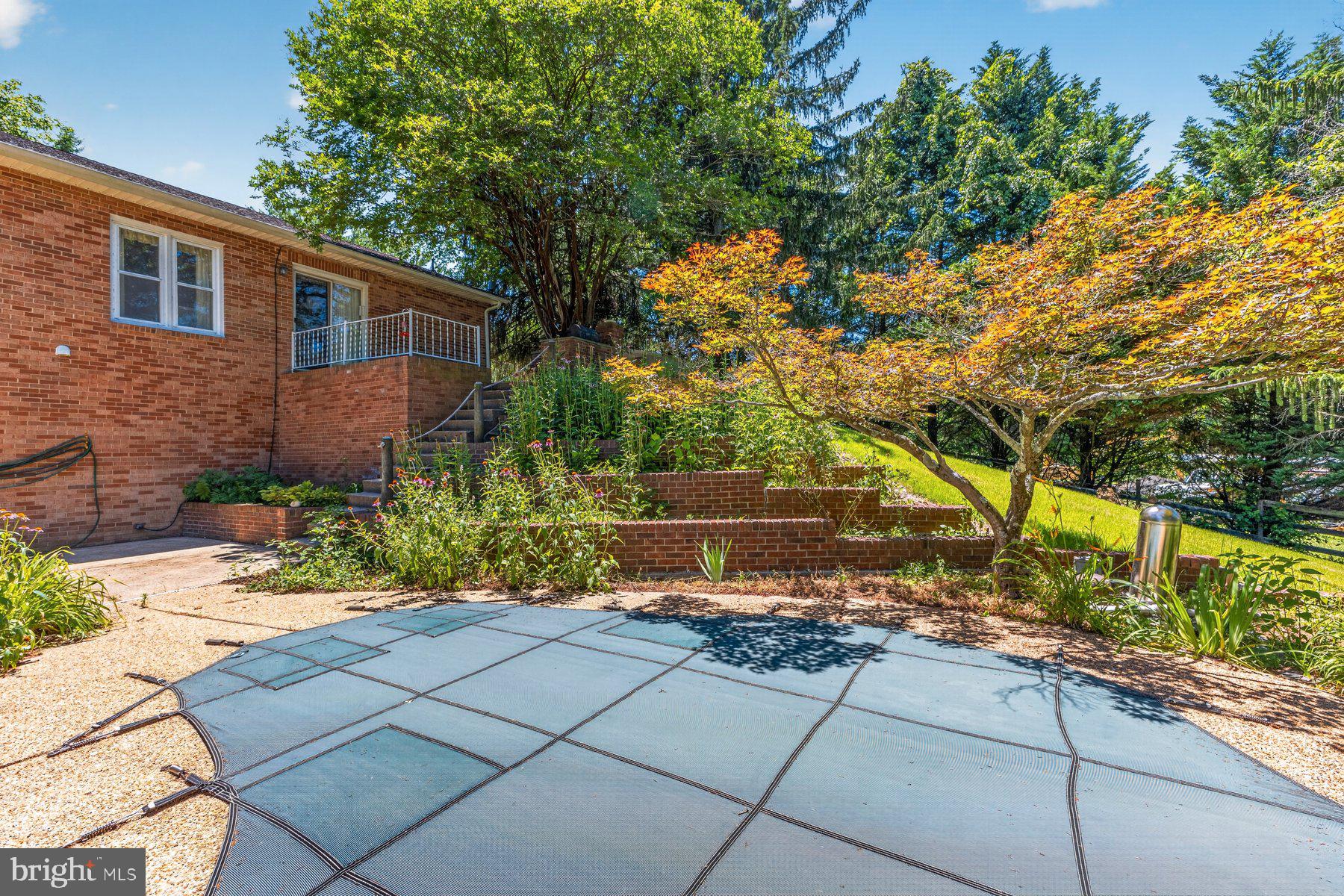 328 Sansbury Road Friendship, MD 20758 - Photo 12 of 35 Large In-Ground Jacuzzi Pool As Is