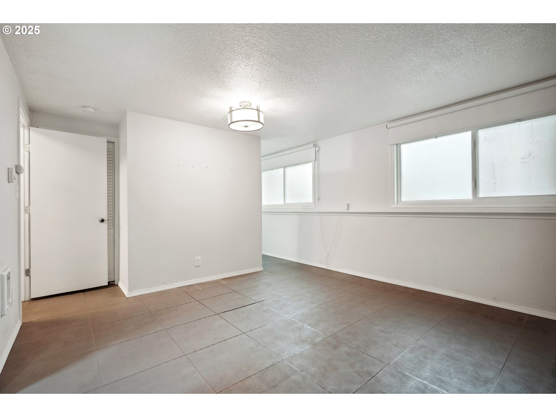 1237 Blankenship Road West Linn, OR 97068 - Photo 14 of 28