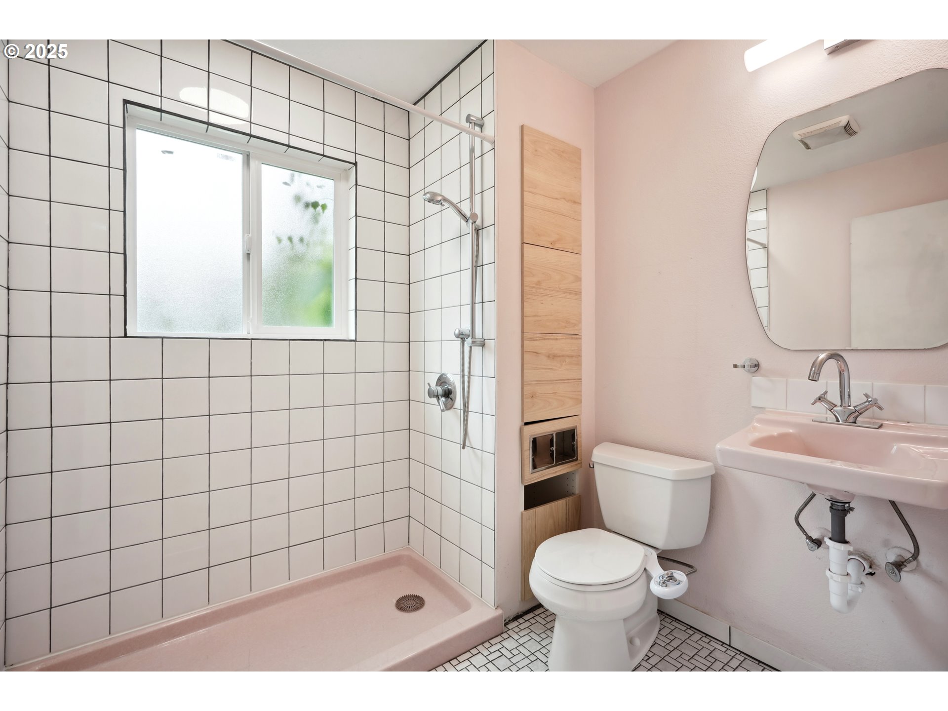 1237 Blankenship Road West Linn, OR 97068 - Photo 21 of 28