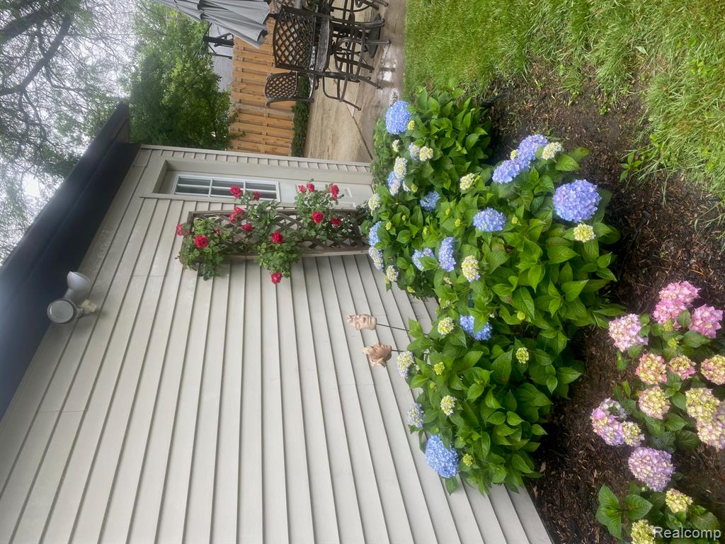 1383 Bishop Road Grosse Pointe, MI 48230 - Photo 50 of 51 Gallery Image 50