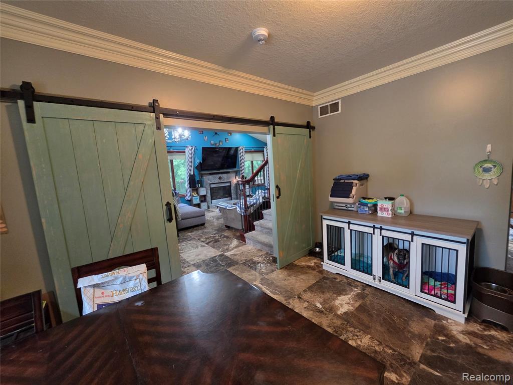 5150 West Carpenter Road Flint, MI 48504 - Photo 14 of 33