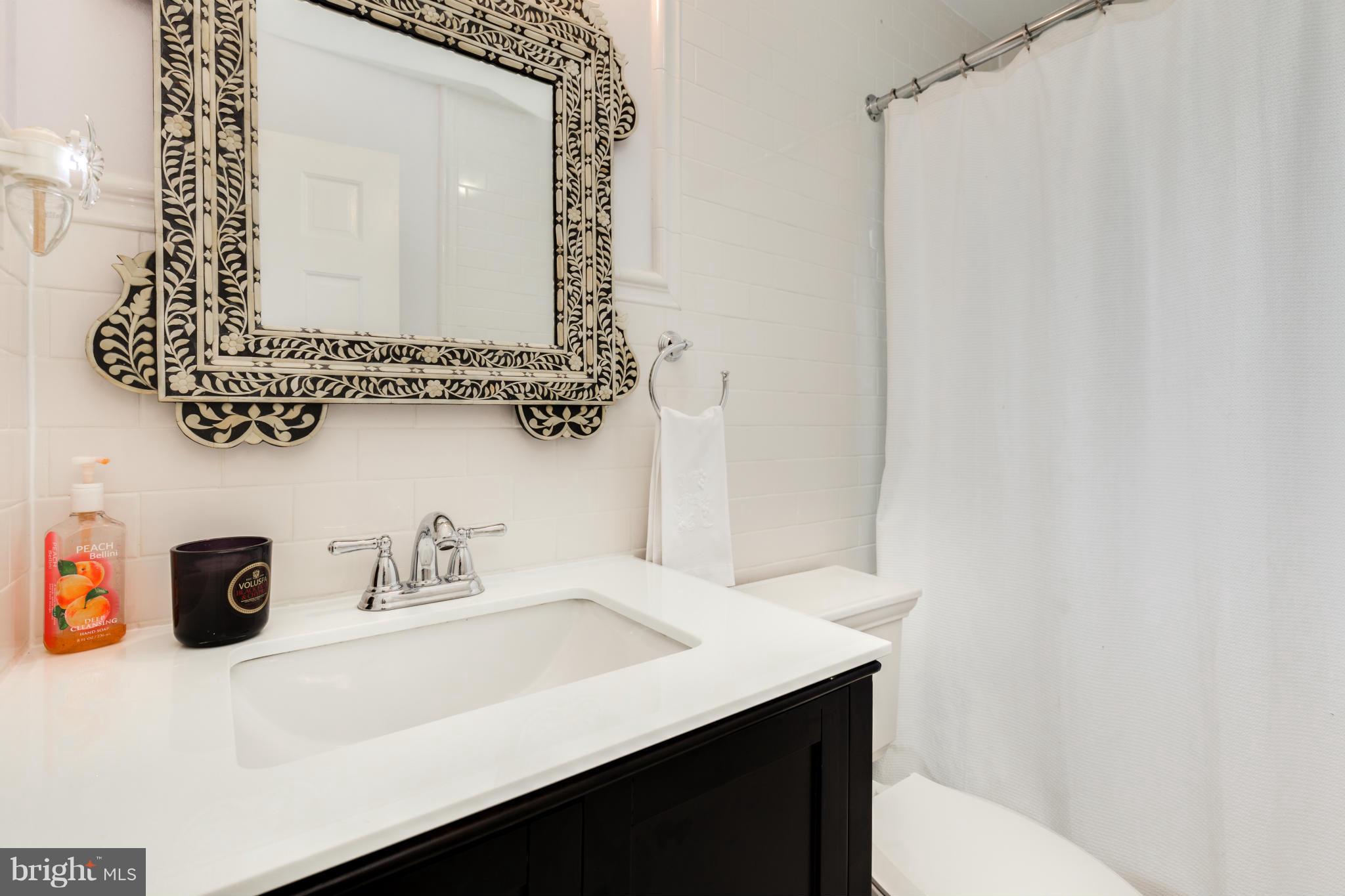 6703 Barr Road Bethesda, MD 20817 - Photo 24 of 30 Bath