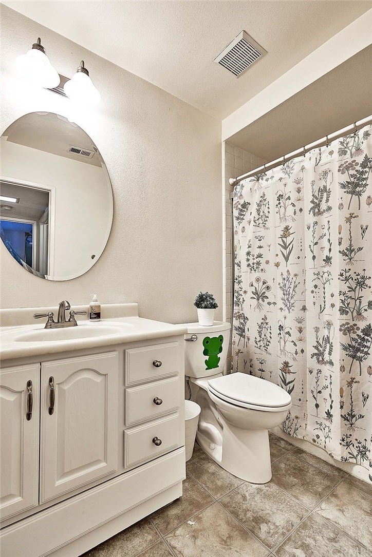 1712 Harvest Lane Brea, CA 92821 - Photo 18 of 28