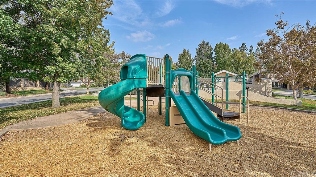 1712 Harvest Lane Brea, CA 92821 - Photo 27 of 28