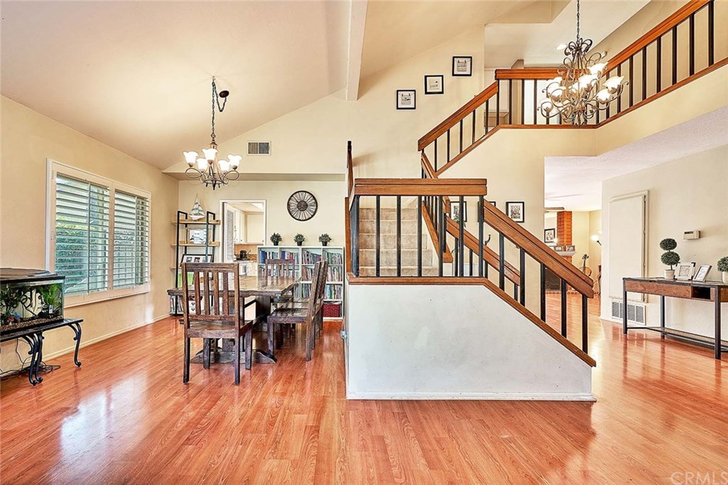 1712 Harvest Lane Brea, CA 92821 - Photo 5 of 28