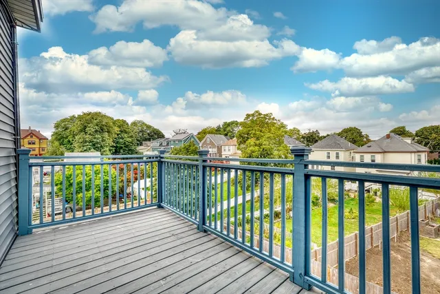 $509,900 | 35 Somerset Avenue, Unit 6, Winthrop, MA 02152