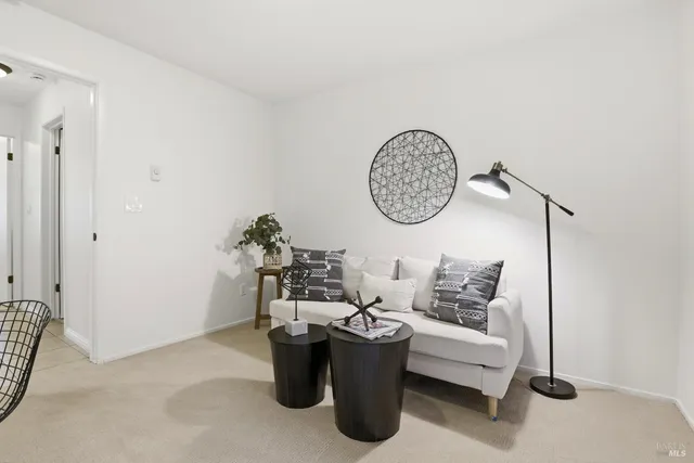 $605,000 | 944 Vía Casitas, Greenbrae, CA 94904