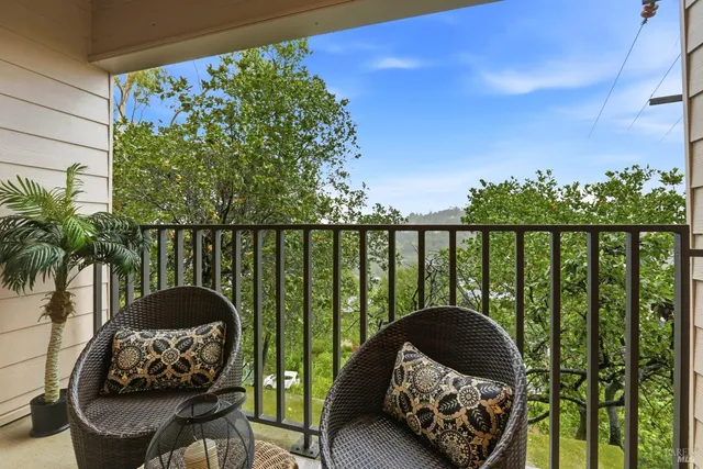 $605,000 | 944 Vía Casitas, Greenbrae, CA 94904