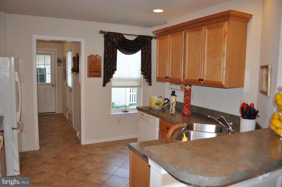 900 Suffolk Drive Lititz, PA 17543 - Photo 15 of 31 Gallery Image 15