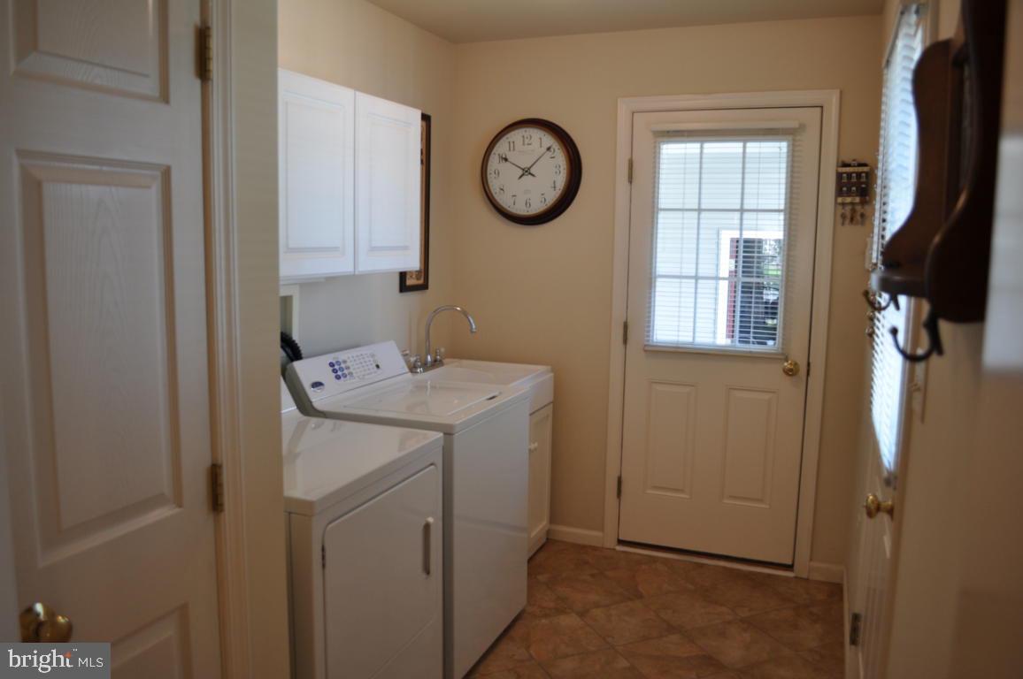 900 Suffolk Drive Lititz, PA 17543 - Photo 17 of 31 Gallery Image 17