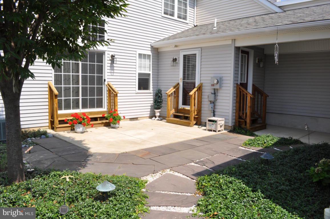 900 Suffolk Drive Lititz, PA 17543 - Photo 6 of 31 Gallery Image 6