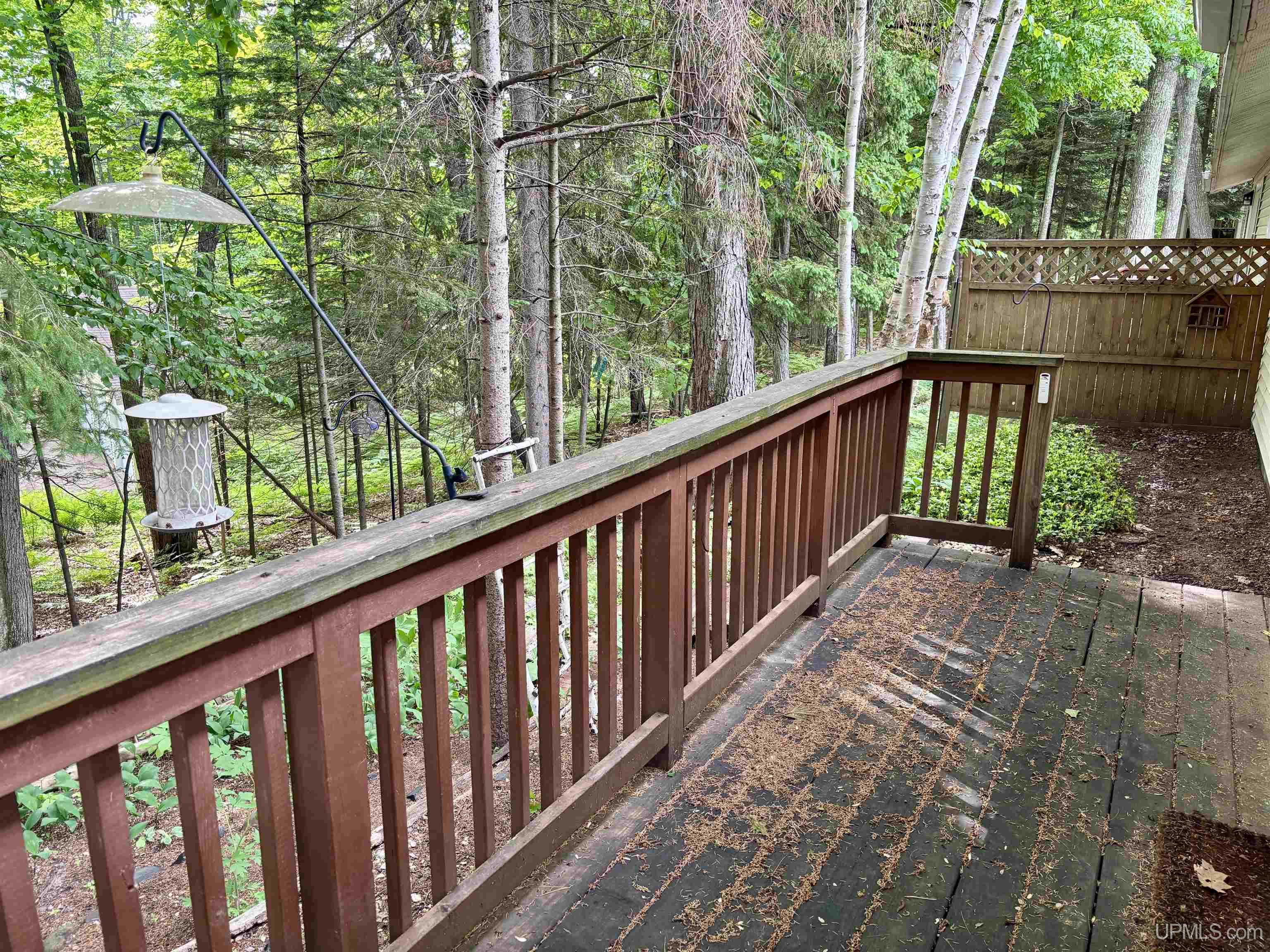 108 Forest Ridge Drive Marquette, MI 49855 - Photo 33 of 40